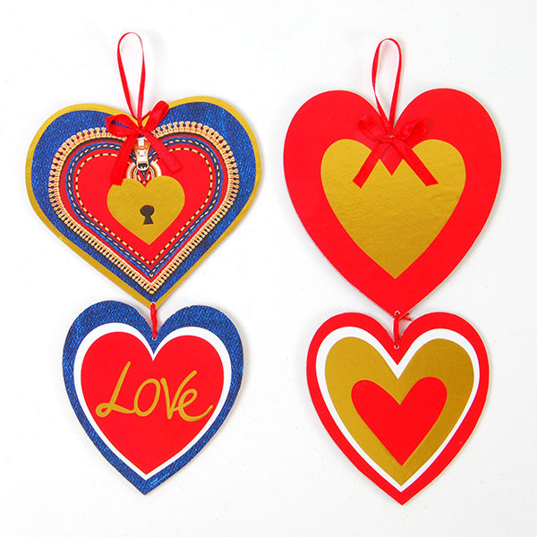 Valentine-12" H X 6" W Doble corazón colgando Mdf con cinta con estampado en caliente, 2 diseños