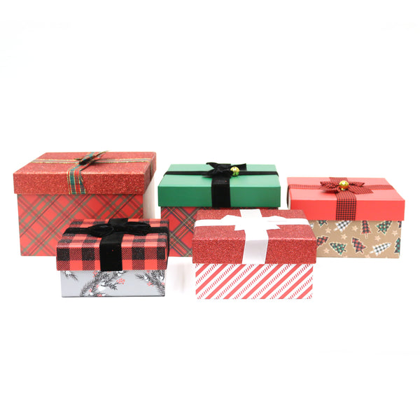 5Pc Christmas Plaid Square Nested Boxes With Seperate Lids With Bows And Bells
